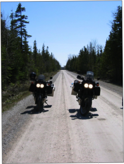 Als wir die erste Dirt Road in Canada fuhren, wussten wir noch nicht was uns erwartet. 